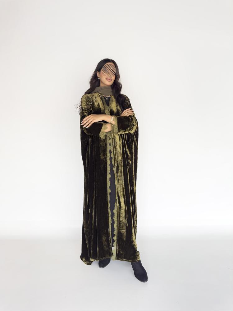 W17