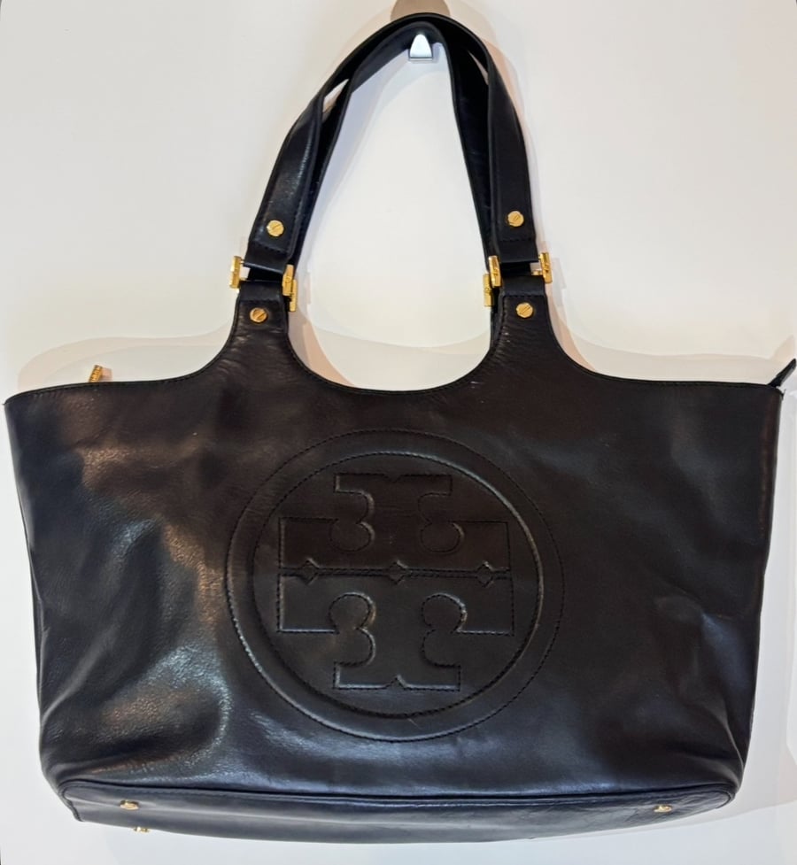 حقيبة Tory Burch (توري بورش).