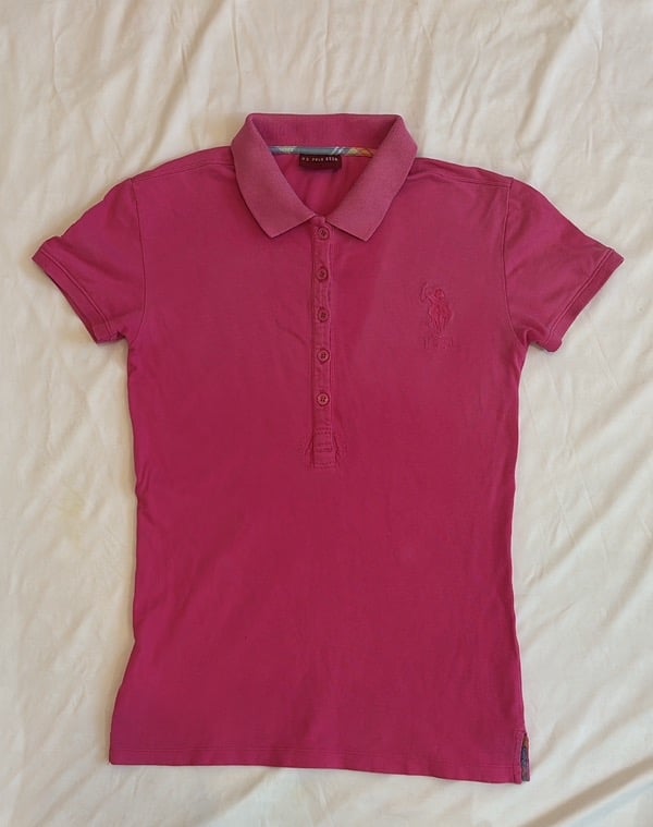 تيشيرت بولو نسائي من U.S. POLO ASSN.