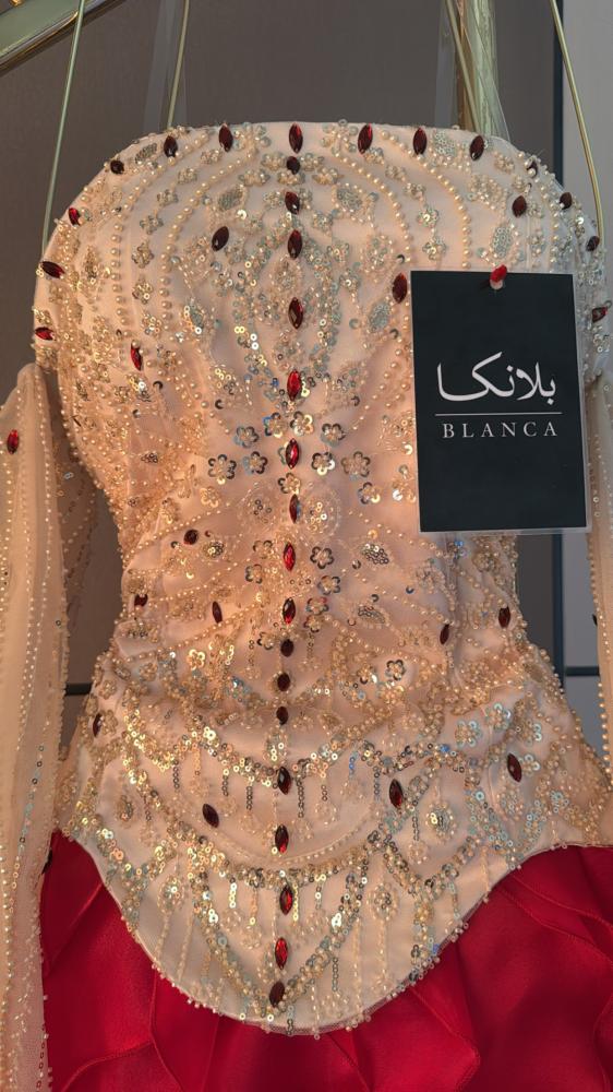 فستان عفرا