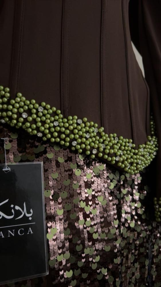 فستان عنود