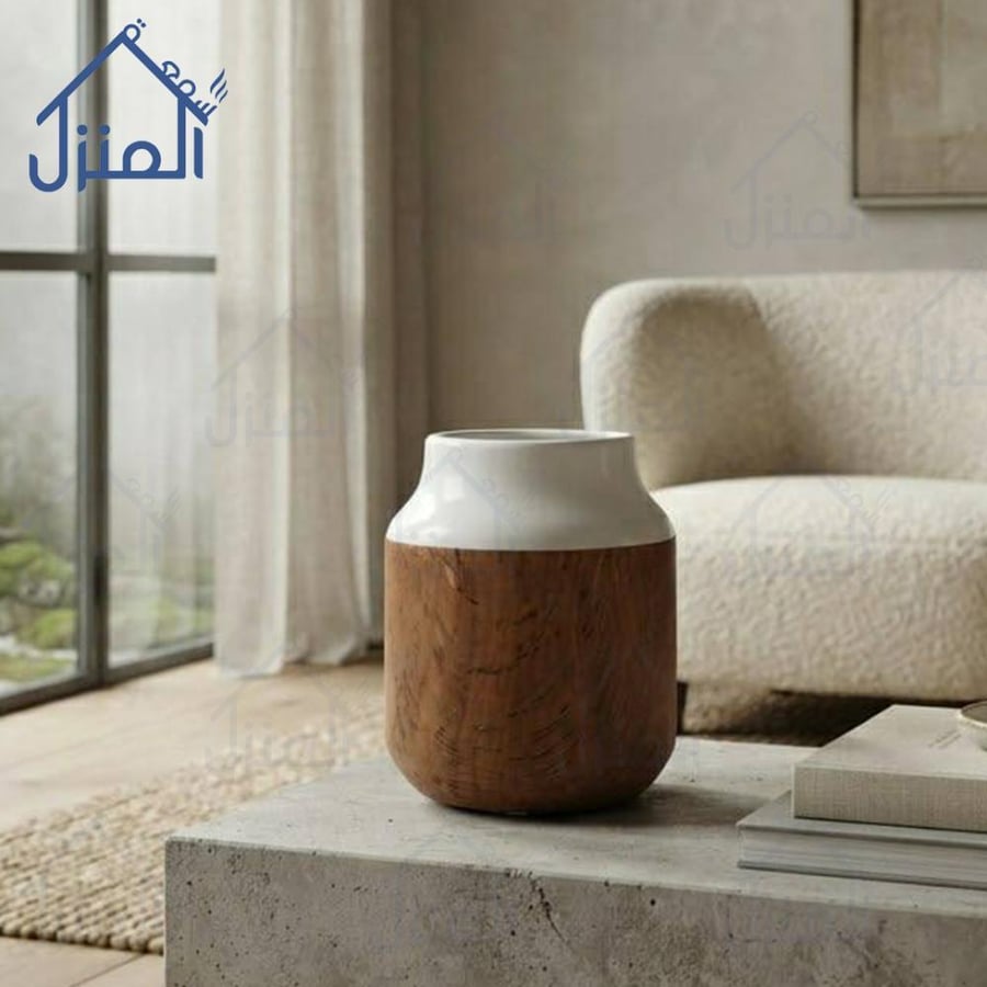 فازة ديكور بتدرج لوني باللونين الأبيض والبني بتصميم أسطواني عصري