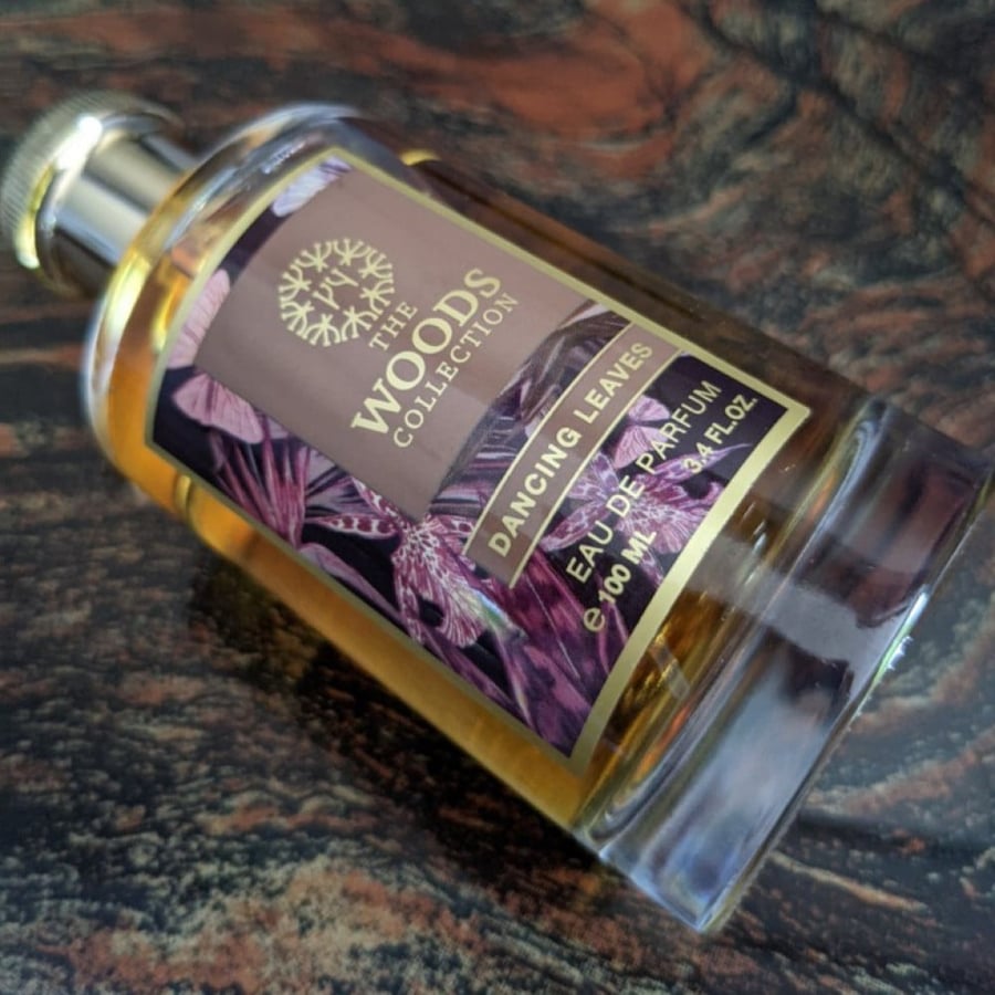 عطر ذا وودز كوليكشن دانسينج ليفز the wood collection dancing leaves pa
