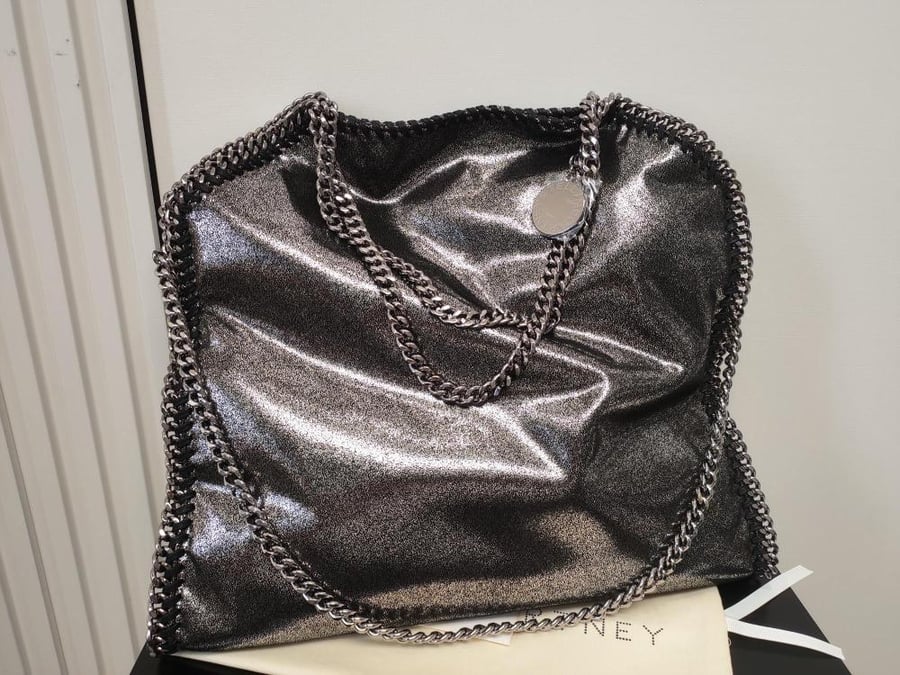 Stella McCartney 37. -شنطة ستيلا ماركتني طبق الإصل