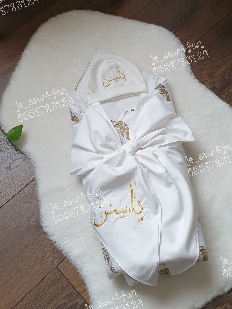 مفرش مواليد قطن مربع للجنسين مع فيونكة عريضة 2