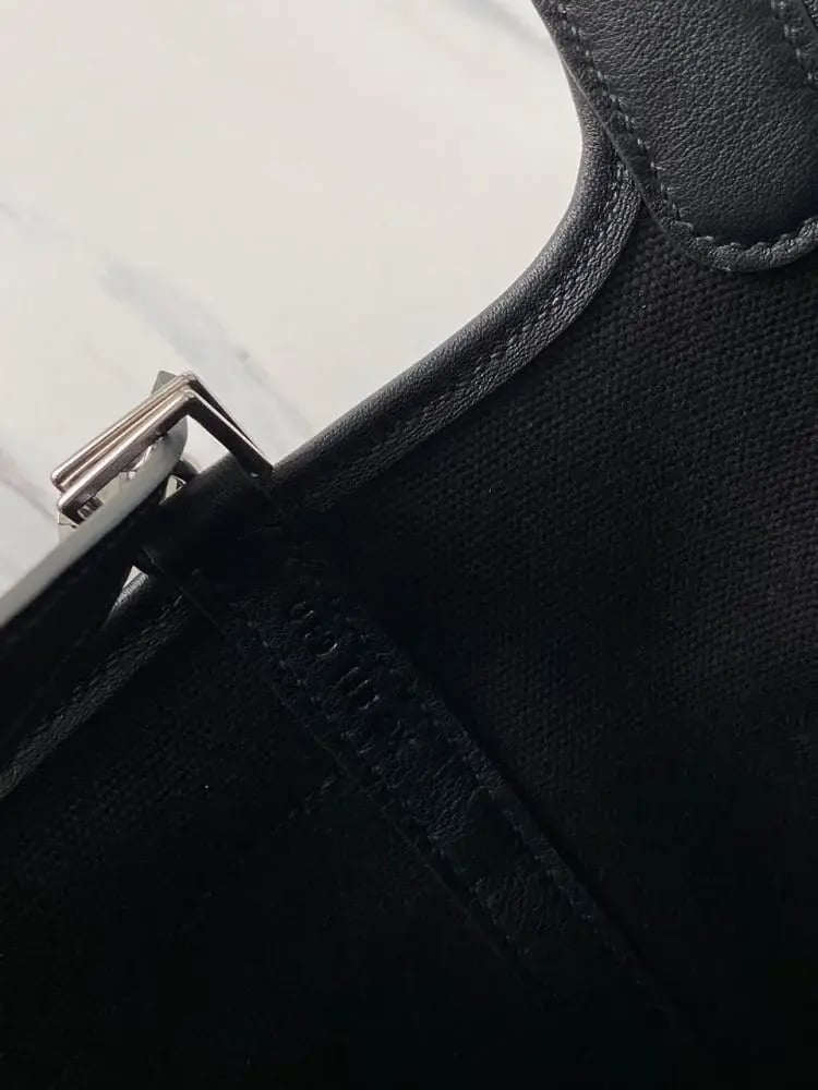 حقيبة هيرميز بيكوتين