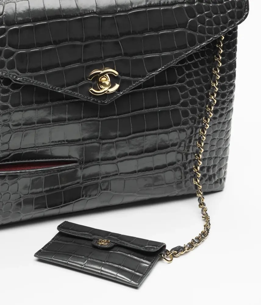 Chanel Top Handle Flap جلد منقوش بنقشة  التمساح