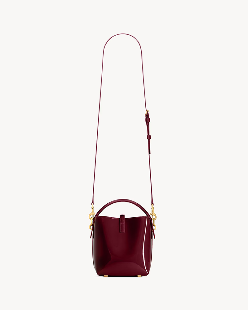 LE 37 mini in shiny leather
