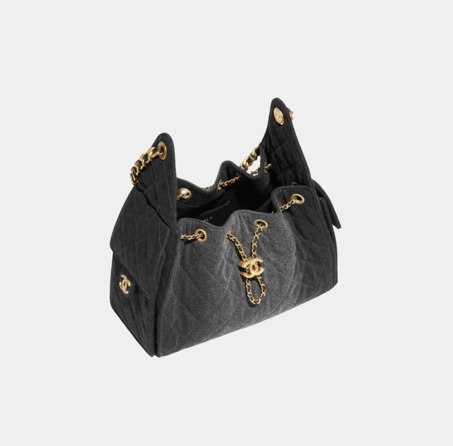 شنطة شانيل سمول CHANEL 25 SMALL HANDBAG
