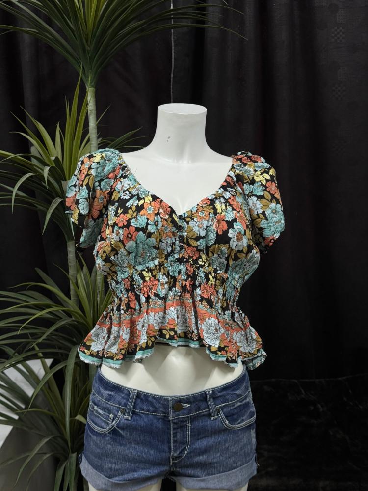Dani Fashion Boho Floral Smocked Crop Top - Size XXL