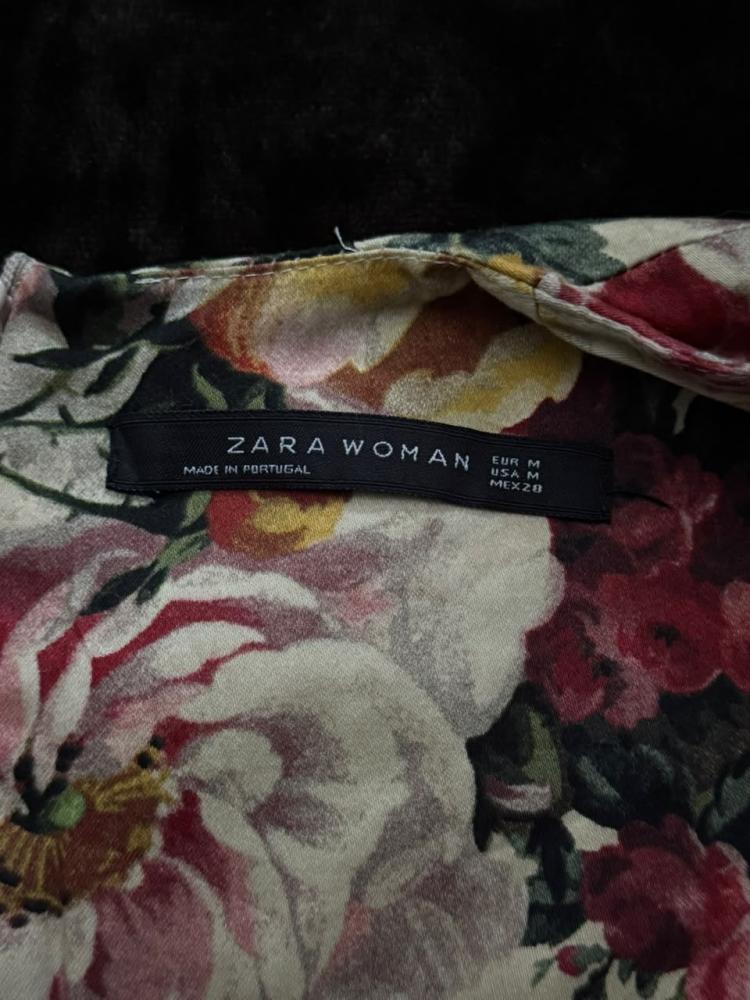 Zara Woman Vintage Floral Tapestry Crop Top - Size M