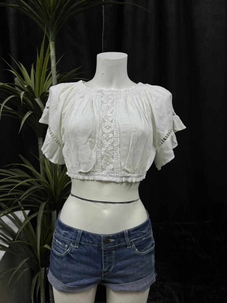 M Divided White Crochet Lace Off-Shoulder Crop Top - Size XS (US 4)