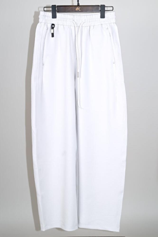 Stretch pants