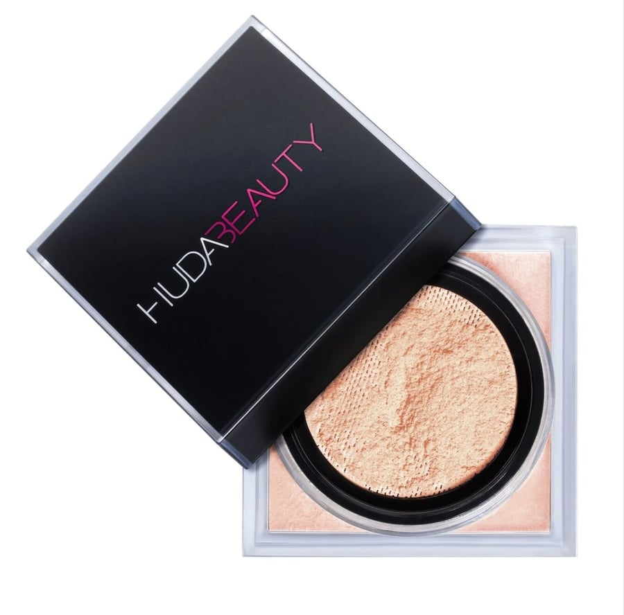 Lous Powder Huda Beauty (Beach Bay)