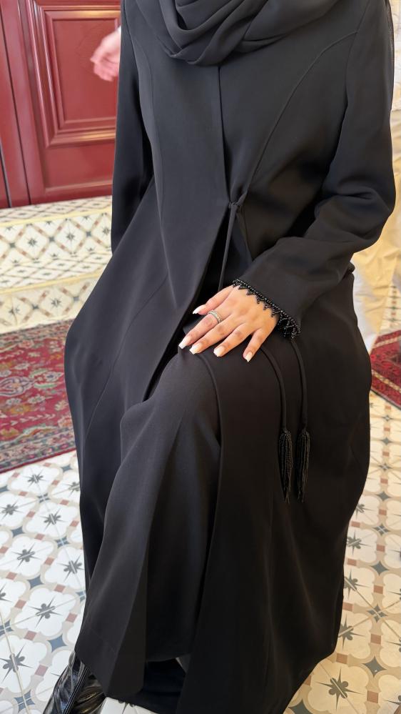 ايلان عباية -    Élan abaya