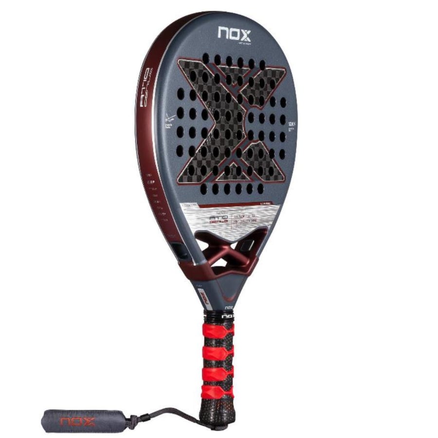 Nox Agustin Tapia اكتشف مضارب البادل الاحترافية من NOX