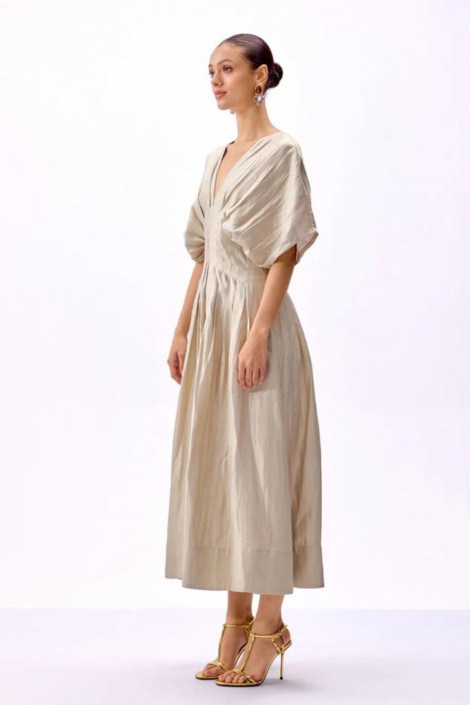 Half sleeve dress