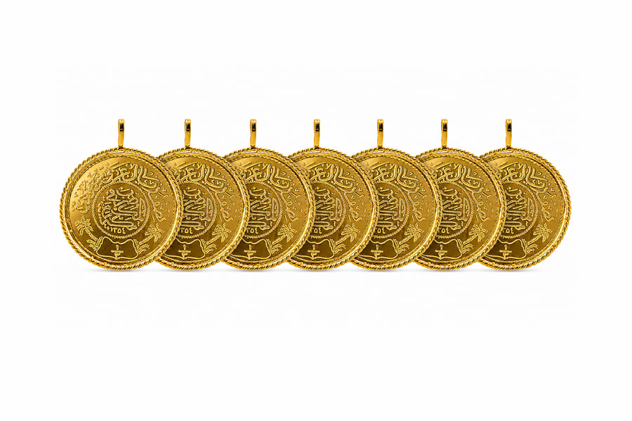 تعليقة نصف ريال سعودي مع برواز - عيار 24 قيراط بوزن 3 جرام