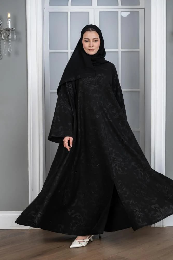 عباية كلوش كامل - إطلالة فاخرة بتصميم انسيابي