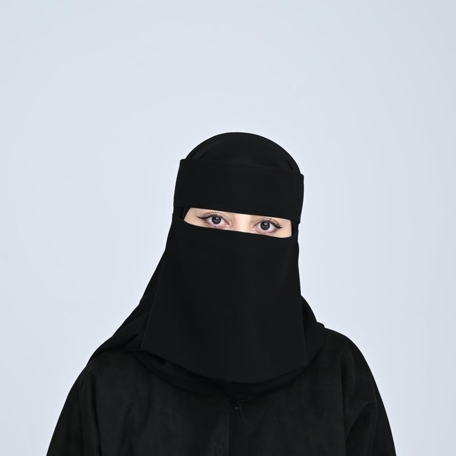 نقاب مقوي قصير - تصميم عملي ومريح للاستخدام