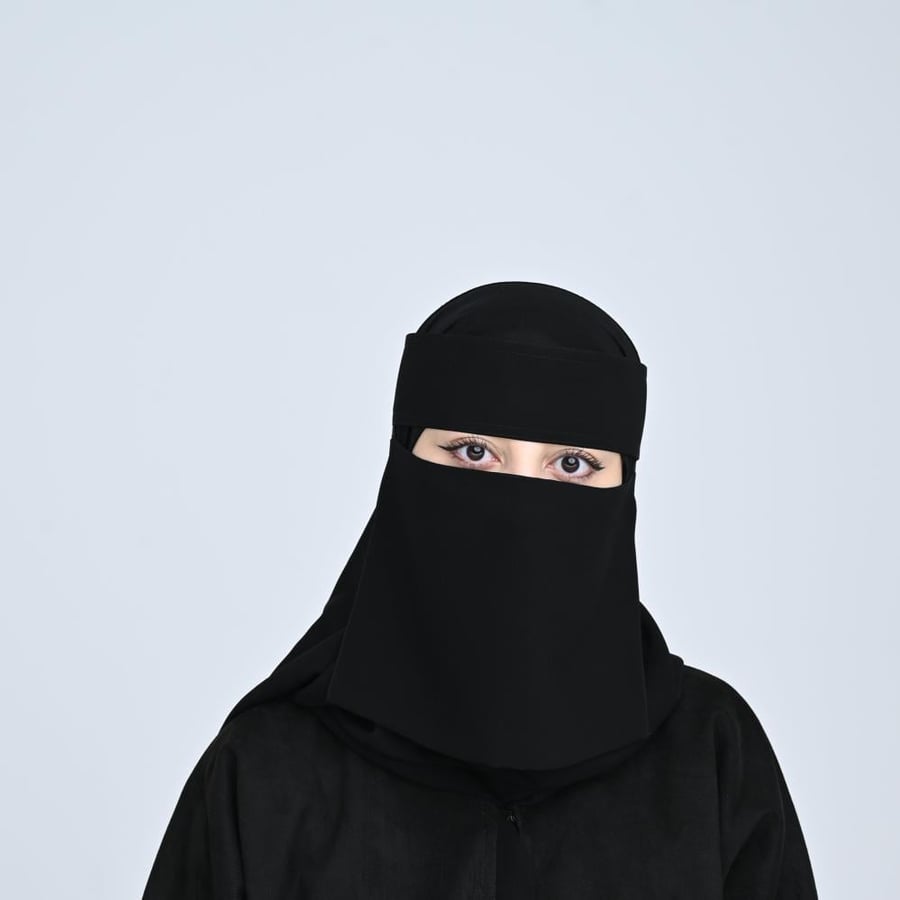 نقاب مقوي قصير - تصميم عملي ومريح للاستخدام