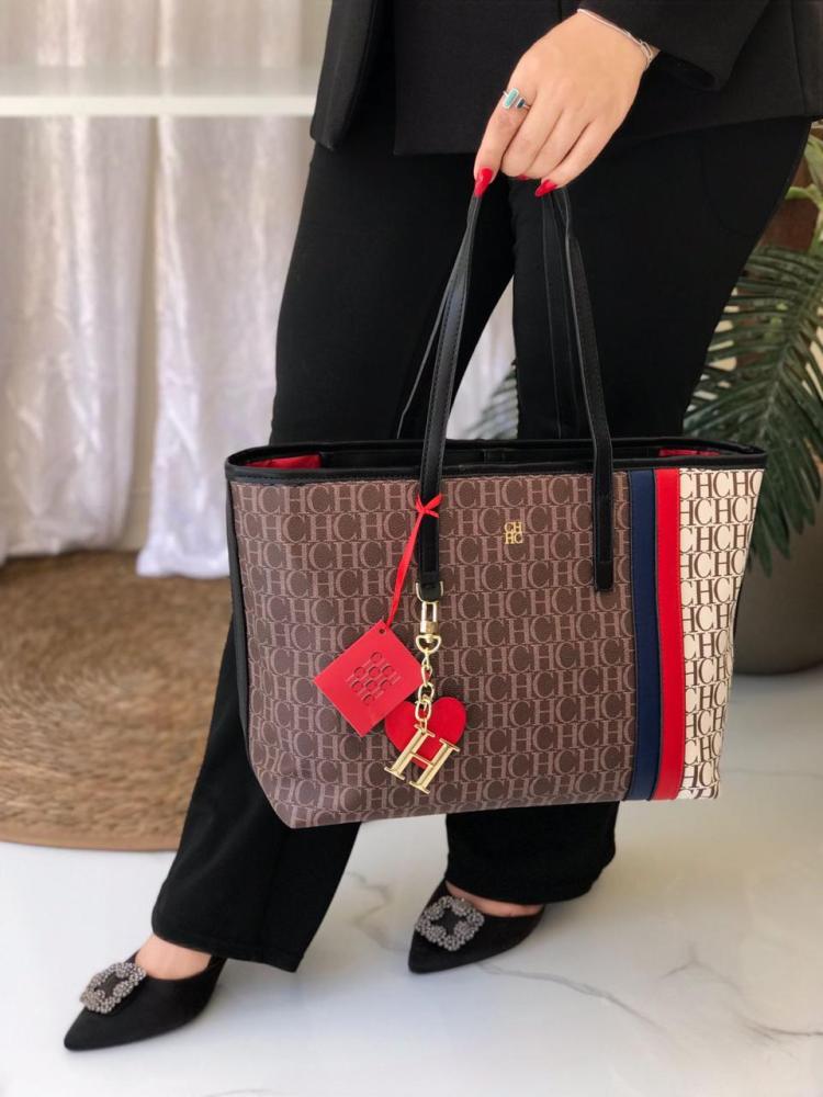 شنطة سي اتش جامعي
