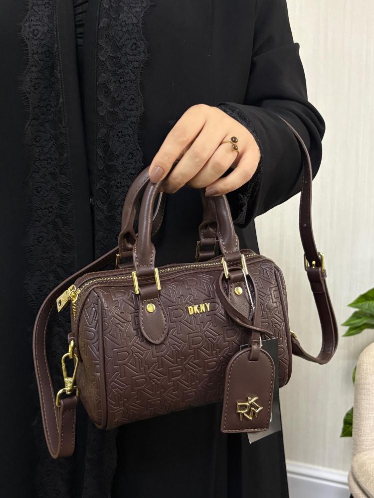دكني 6الوان مدور  مقاس 18 cm
