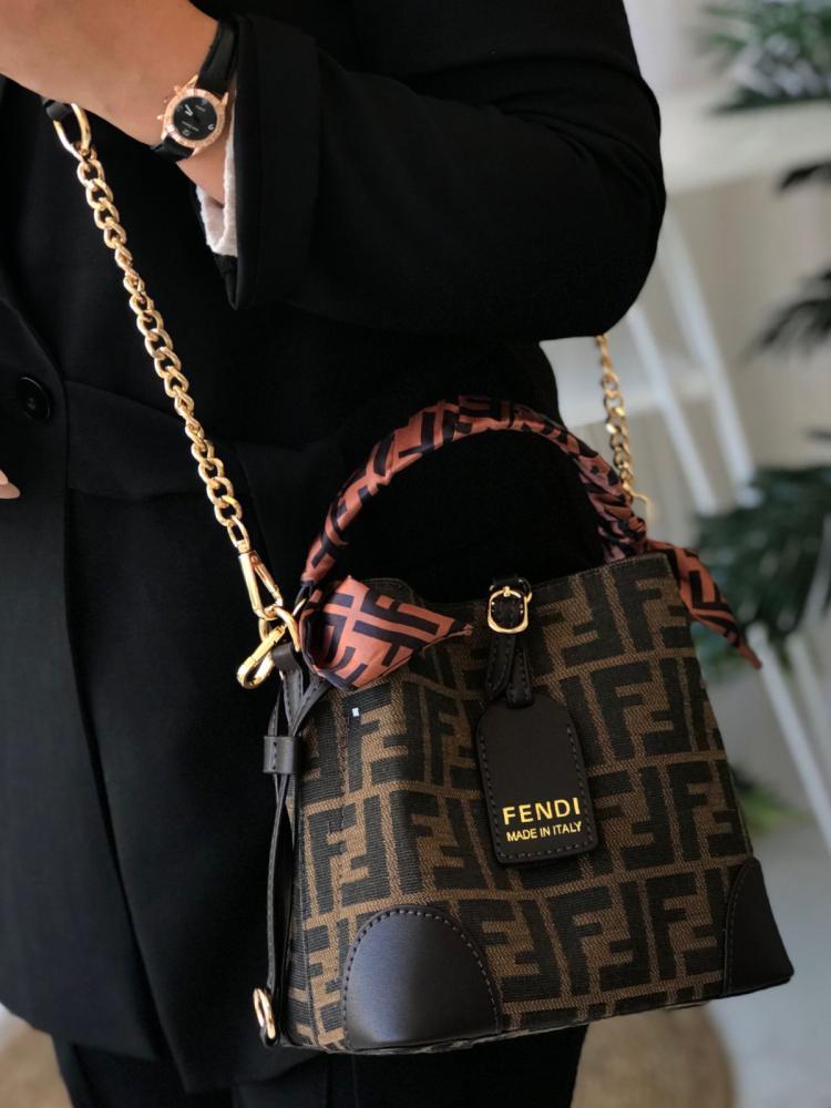 شنطة فندي