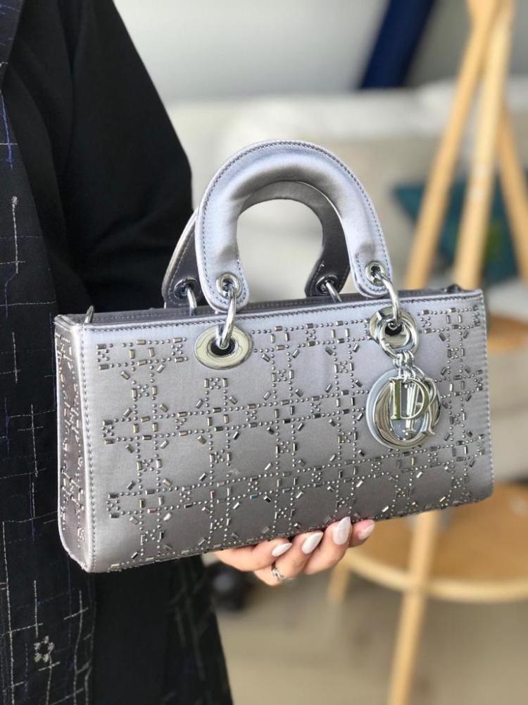 شنطة ديور