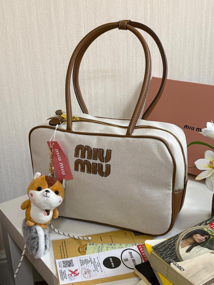 ميو ميو مقاس 26 cm