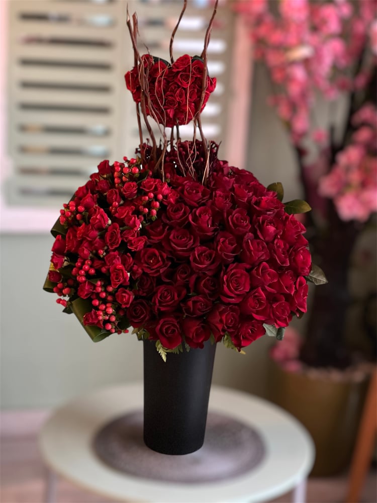 Love vase