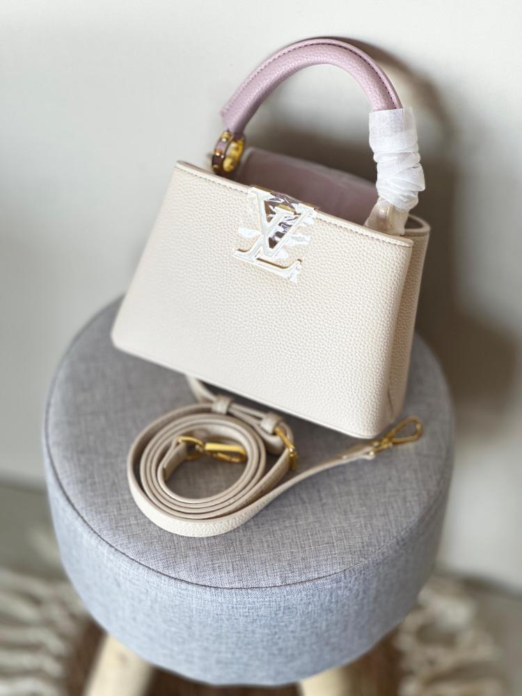 Louis Vuitton Capucines Mini Bag
