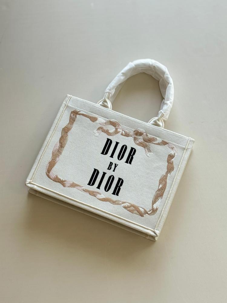 Dior Book Tote 36cm