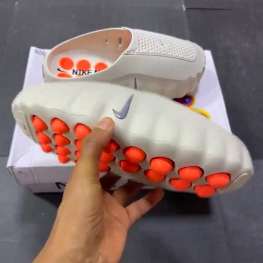 Nike Mind 001 Slide Light Bone