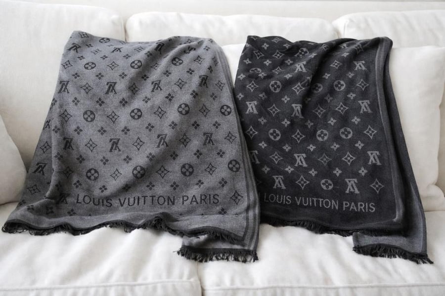 Louis Vuitton shawl