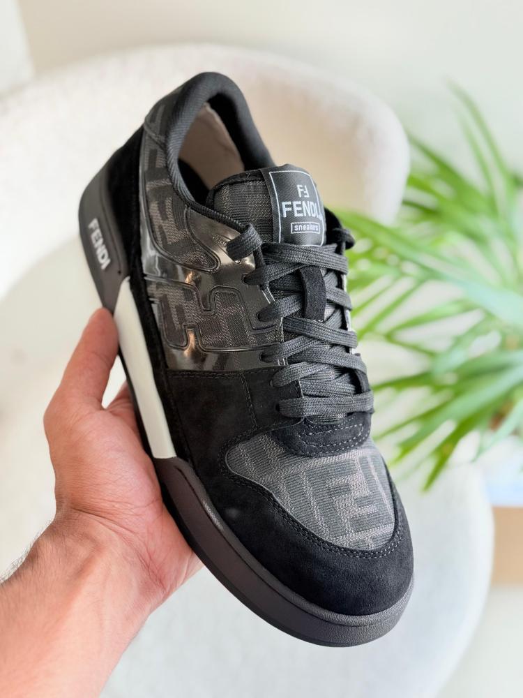FENDI FF Logo Low Top Sneakers