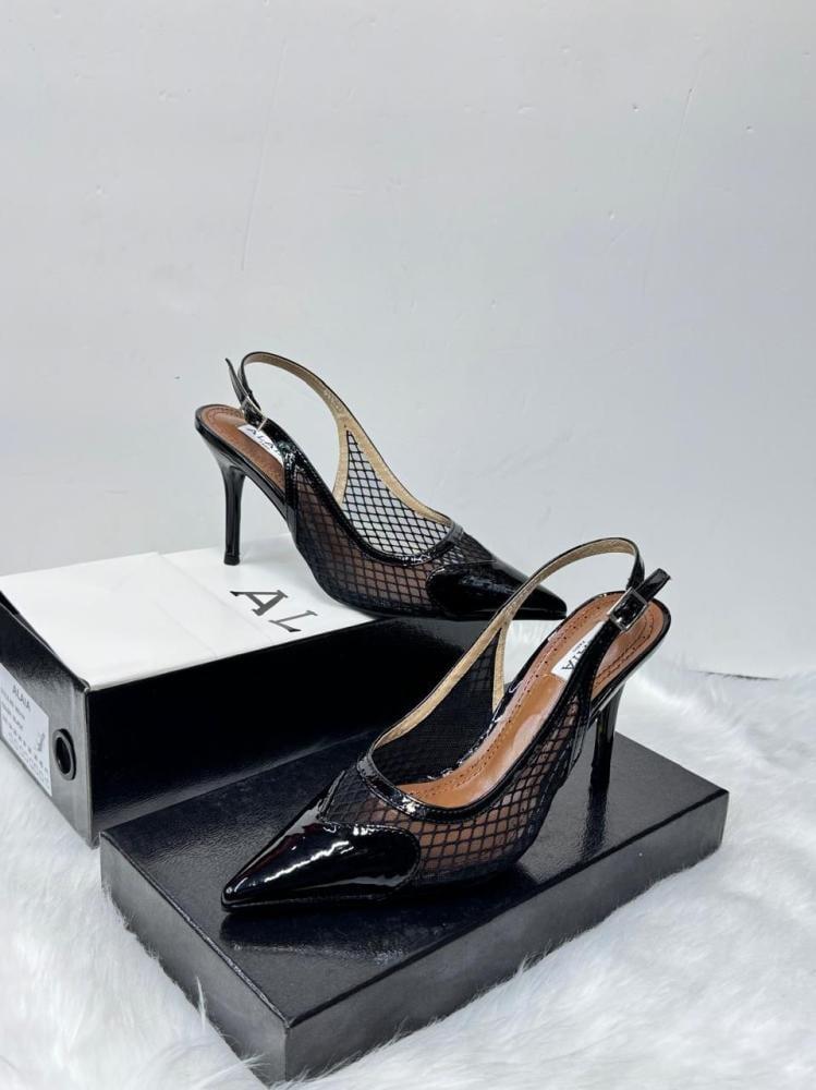 ALAÏA Fishnet Slingback Pumps