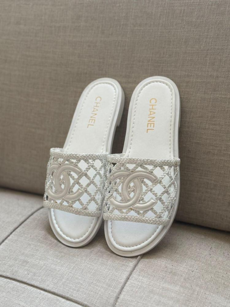 Chanel CC Toe Ring Slide Sandals
