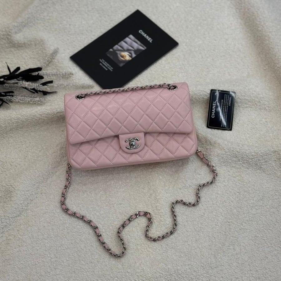 Chanel Classic Flap Bag 25CM