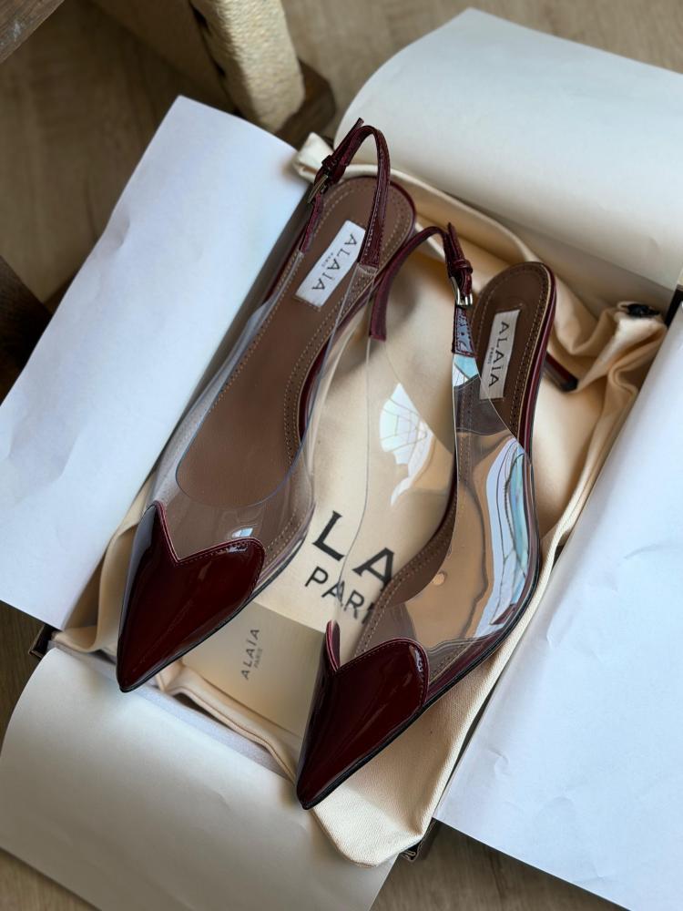 Alaïa Clear Slingback Low Heels