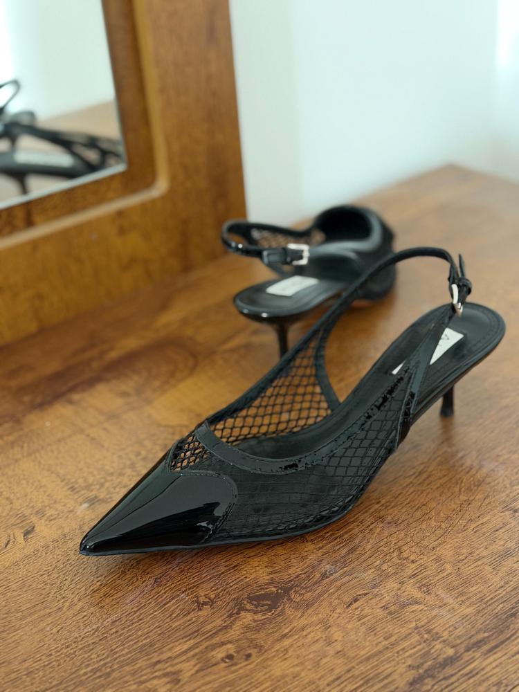 Alaïa Mesh Slingback Low Heels