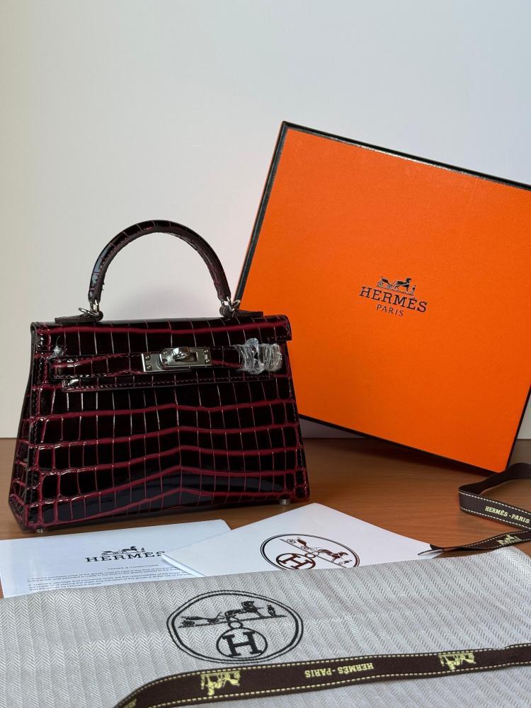 Hermes Kelly Mini 19 Croc Style