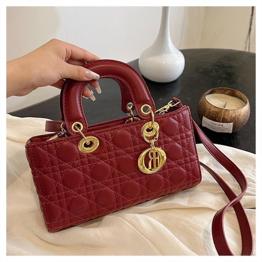 Dior Lady Dior Medium Bag 26cm