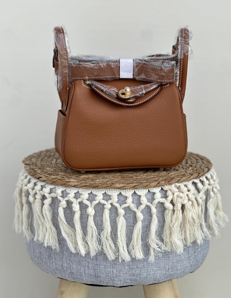 Hermès Lindy Mini 18 Bag