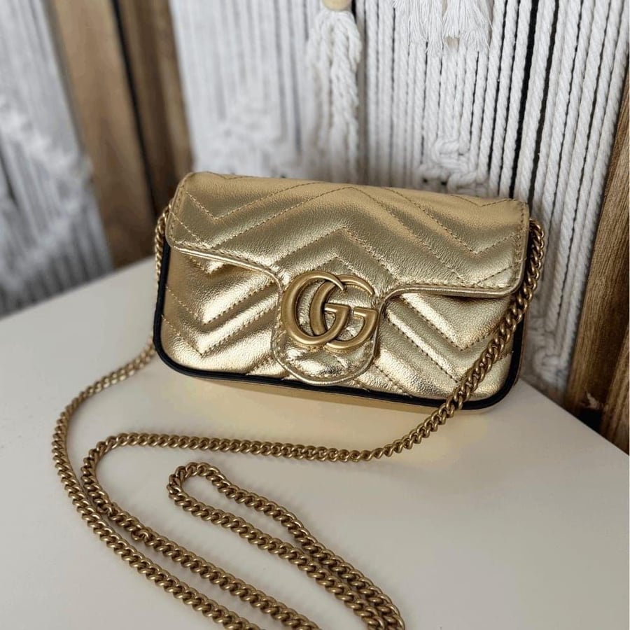 Chanel Classic Flap Bag 25CM
