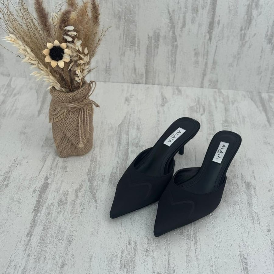 Alaïa V-Cut Mule Heels
