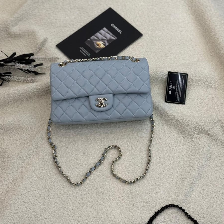 Chanel Classic Flap Bag 25CM