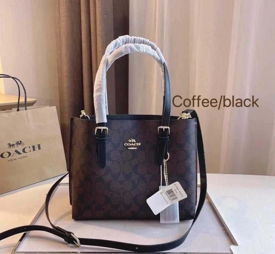 Coach Signature Tote 25