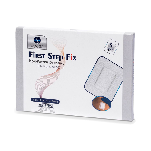 The first step is to repair an unstitched 8X10 cm adhesive plaster.