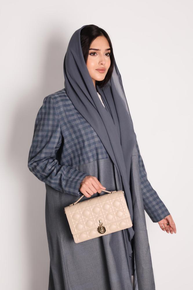 A18 Light Blue Linen